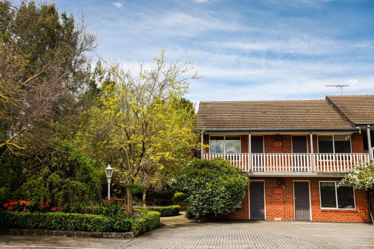 Elizabethan Lodge Melbourne Exterior photo