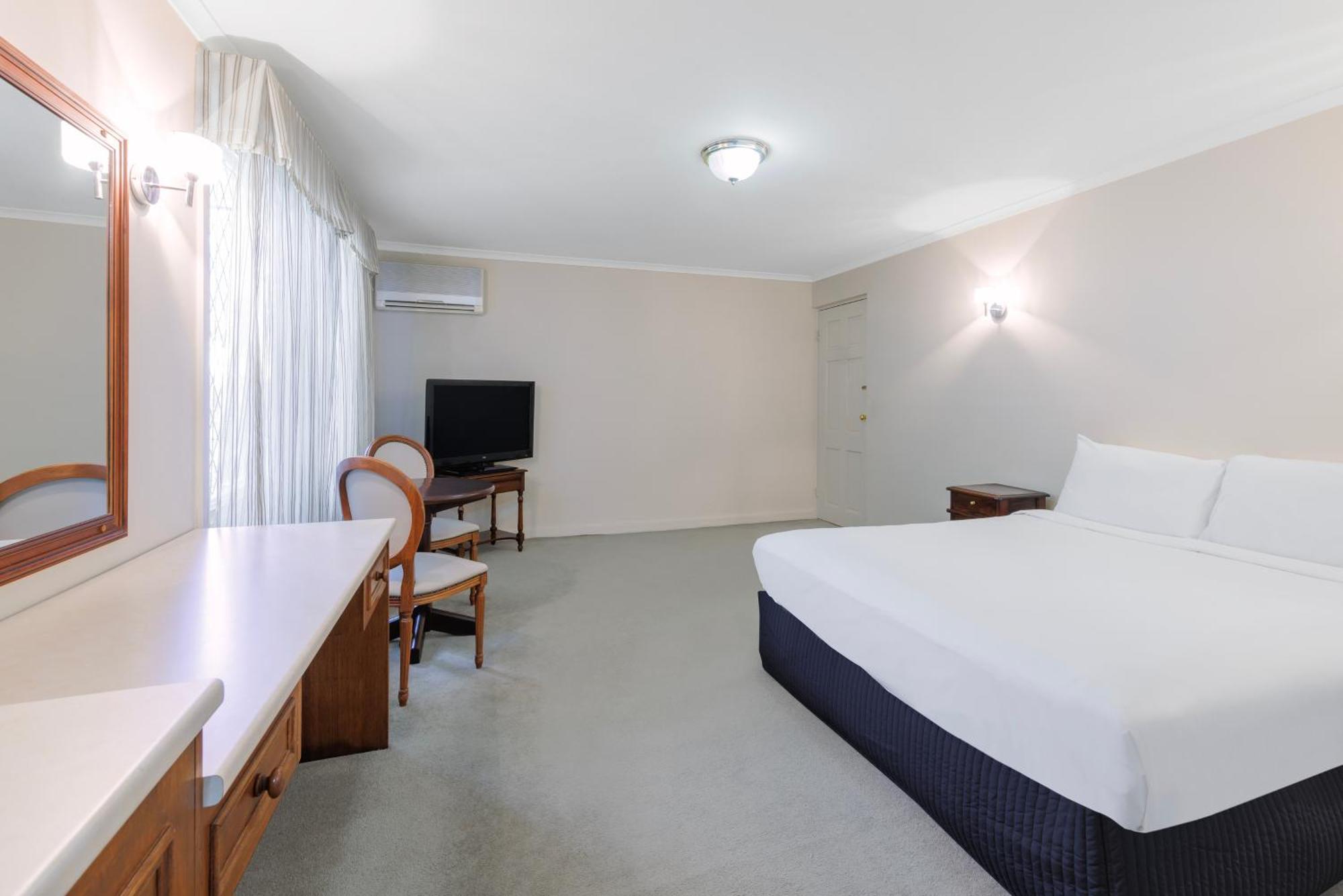 Elizabethan Lodge Melbourne Exterior photo