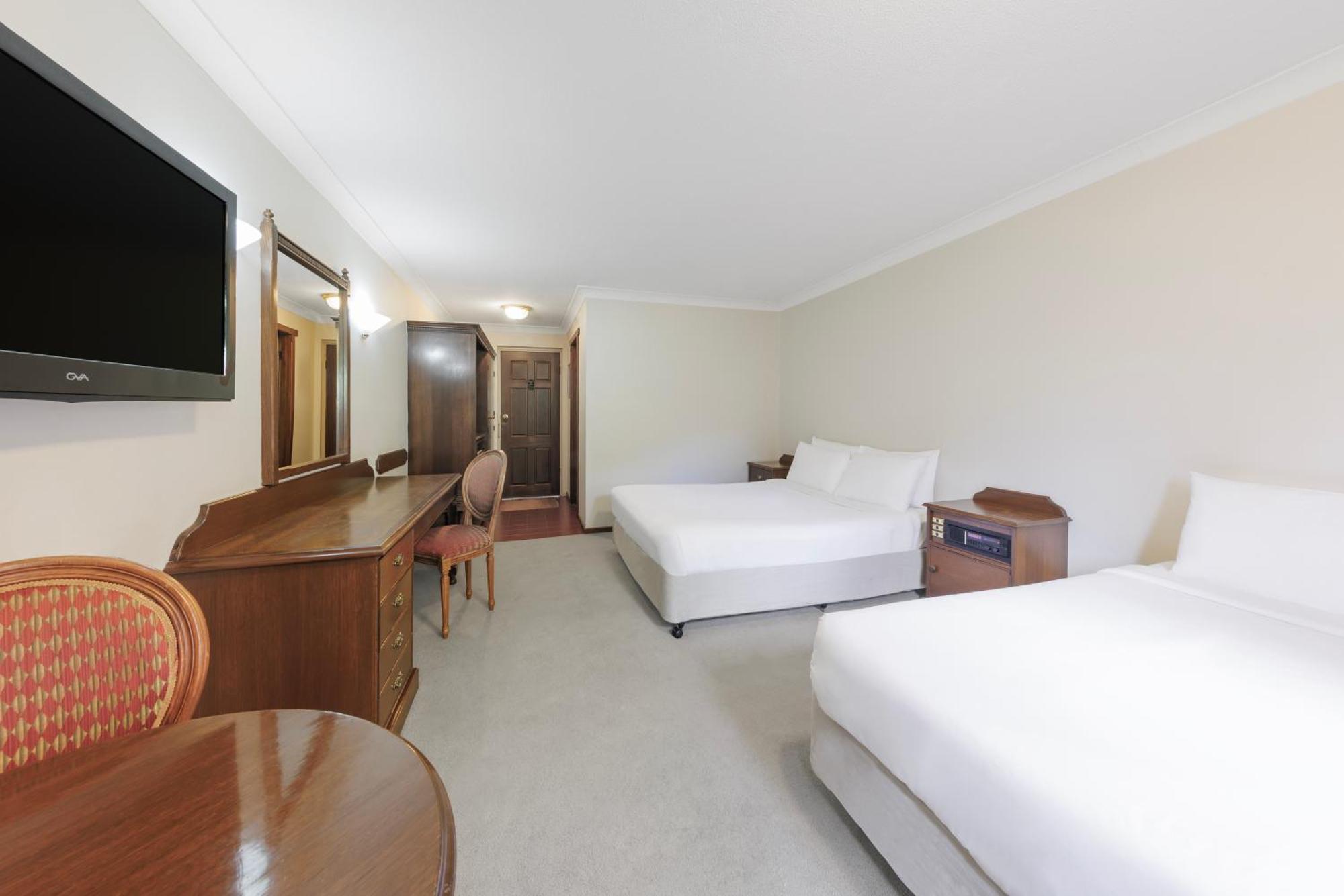 Elizabethan Lodge Melbourne Exterior photo