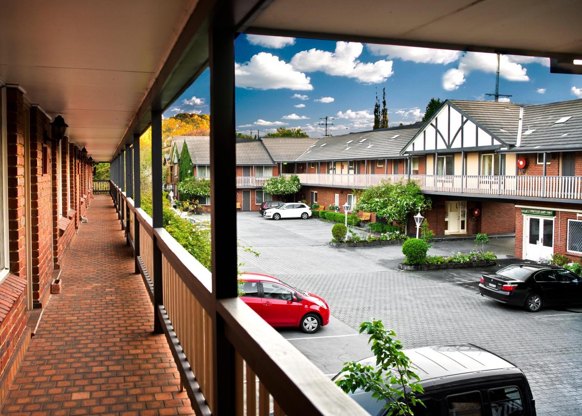 Elizabethan Lodge Melbourne Exterior photo